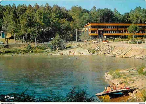 Carte postale milhac de - -,