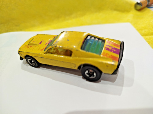 Hot wheels mustang - wheels, stocker