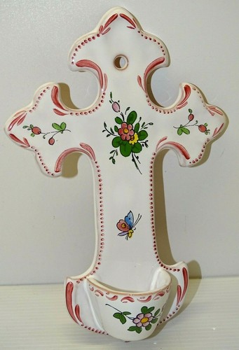 Ancien benitier mural - *ancien,