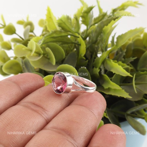 Bague solitaire fait - solitaire, main