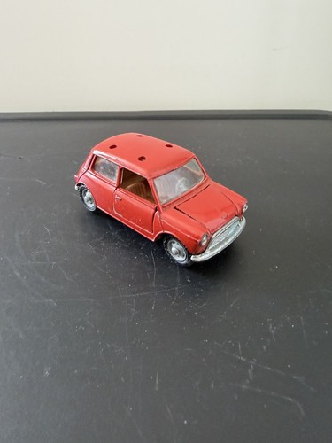 An640 mebetoys morris - 1/43,