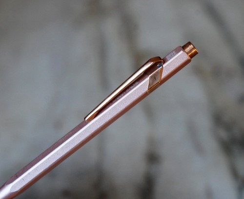 Tres beau stylo - tres,