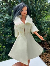 Barbie vintage  tenue ancienne