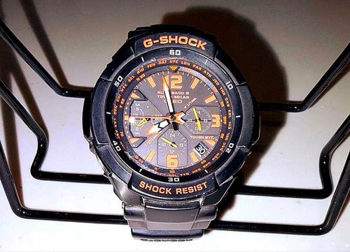 Montre solaire robuste casio - montre,