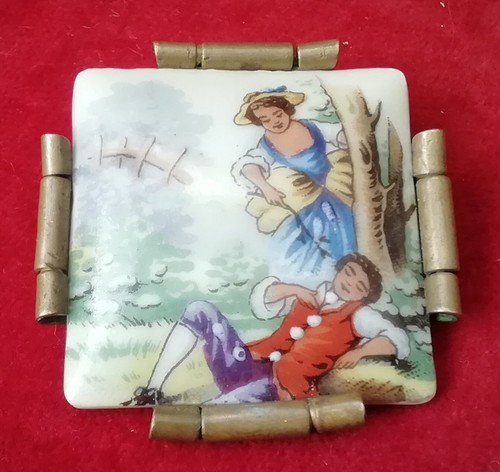 Ancienne broche porcelaine - ancienne,