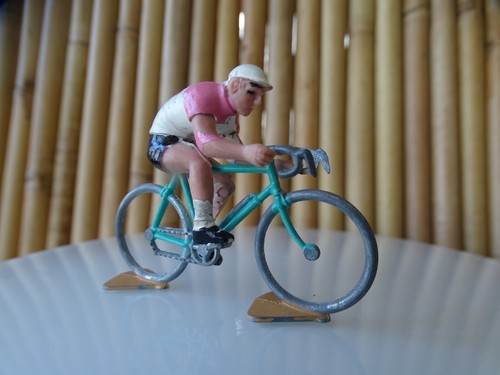 Ancien coureur cycliste vélo - cycliste,