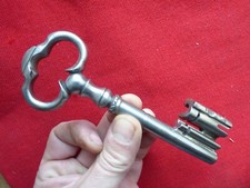 Belle clef cle fer forge - clef,