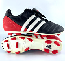 Crampons de football noirs