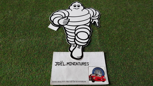 Petit autocollant michelin - autocollant,
