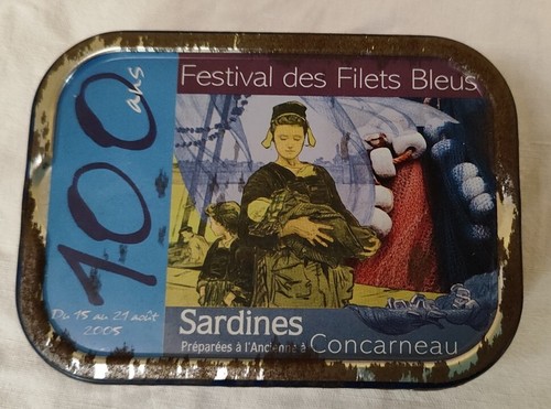 Boîte sardines mouettes - boîte,