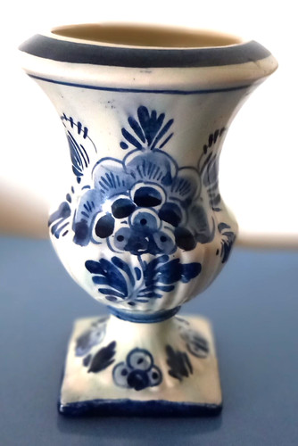 Petit vase delft decor - *,