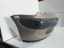 enjoliveur pare-choc avant