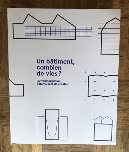 Bâtiment combien de - un,