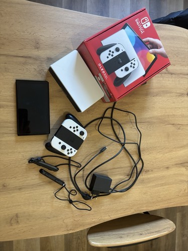 Nintendo switch modèle oled - switch,