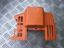 capot moteur  taille haie stihl HS80