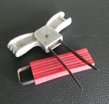 Vintage TIRE-BOUCHON à 2