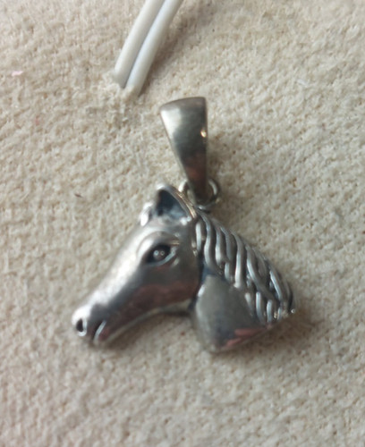 Ancien pendentif tête de - ancien, pendentif,