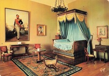 37 AMBOISE LE LIT AU CHIFFRE DU ROI LOUIS PHILIPPE