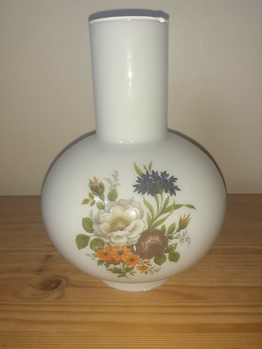 White glass lampshade flowers - white,