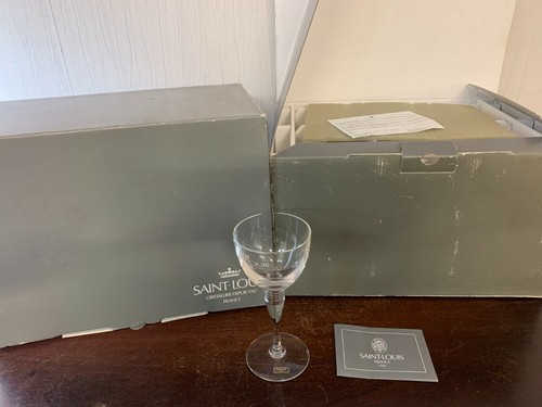 Verres vin blanc modèle - à,
