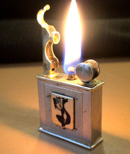 Briquet ancien ** DRAGO