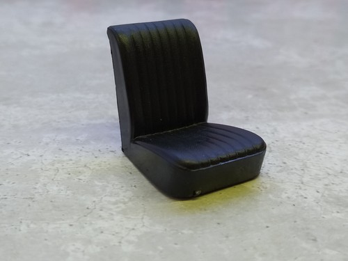 Siège renault 8 gordini - 1/18,
