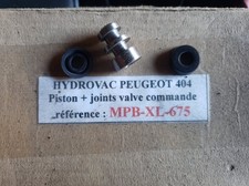 Hydrovac Peugeot 404 : piston