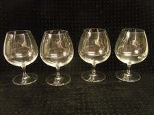 SUITE 4 VERRES A PIED ALCOOL COGNAC DIGESTIF VIN CRISTAL ROCCO BORMIOLI GLASS