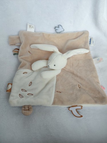 Doudou lapin snow plat - doudou,