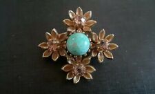 Broche ancienne cabochon opaline bleu clair strass Champagne métal doré fleur XX