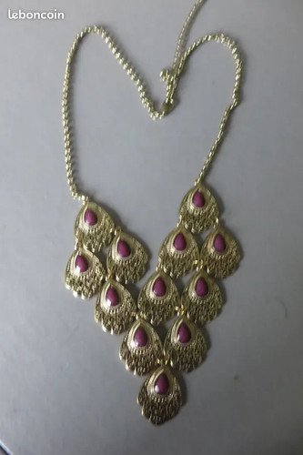 Ancien collier pendentif