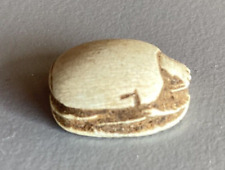 Scarabée Amulette Égyptienne, Epoque inconnue, hauteur 1,8 cm