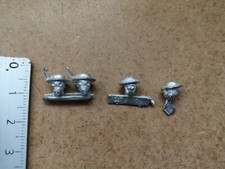 1 x SPRUE BRITISH GASMASK HEAD