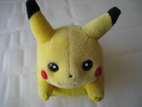 Peluche pokemon pikachu - peluche,