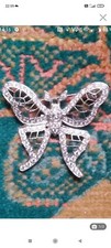 Broche art d éco en or blanc 14 carats, papillon sertie de 75 diamants