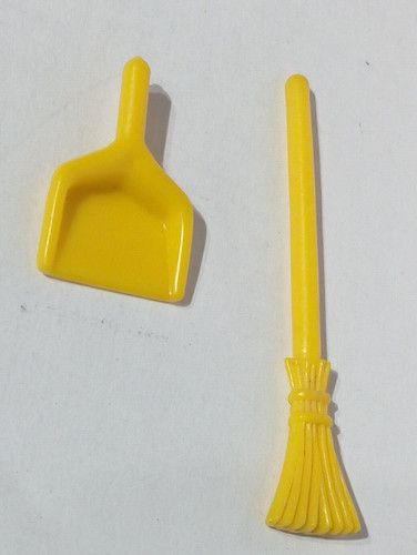 Playmobil ancien balai - balai, de