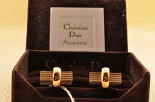 Marque France, "Christian Dior" boutons de manchette couleur or pince à...