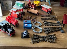 Train électrique Playmobil geobra 1980 2 locomotives 7 wagons 53 rails