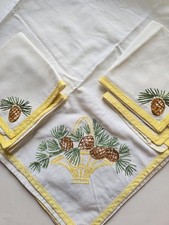 Vtg Tablecloth PINECONES