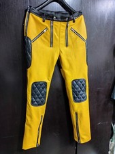 Nouveau pantalon en cuir de