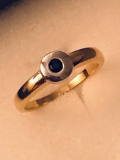 Fine bague solitaire coeur