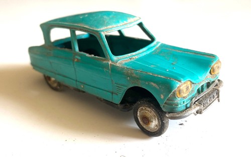 Ancien jouet voiture citroën - jouet,
