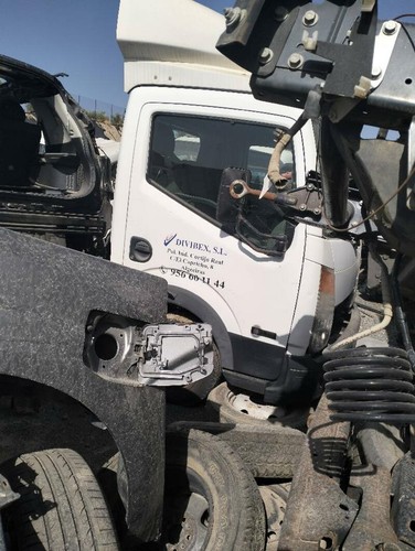 Moulure nissan cabstar 09 06 - moulure,