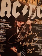 AC/DC autograph angus Young ROCK N FOLK magasine signed live concert tour 2025 *