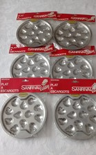  6 ANCIENNES ASSIETTES A ESCARGOTS VINTAGE EN INOX 