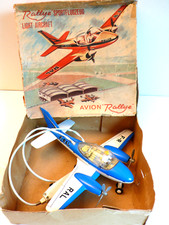 JOUSTRA AVION RALLYE TÉLÉGUIDÉ TÔLE   BON ÉTAT   BOITE FATIGUÉE   1967