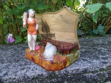 BAIGNEUSE STYLE ART DÉCO EN