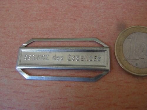 Agrafe service des essences - des,