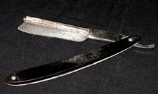 RASOIR DROIT MODELE 1893 MEDAILLE OR COUPE CHOUX A NETTOYER AFFUTER BON ETAT 04