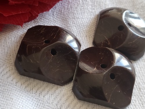 Trio boutons vintage - , marron